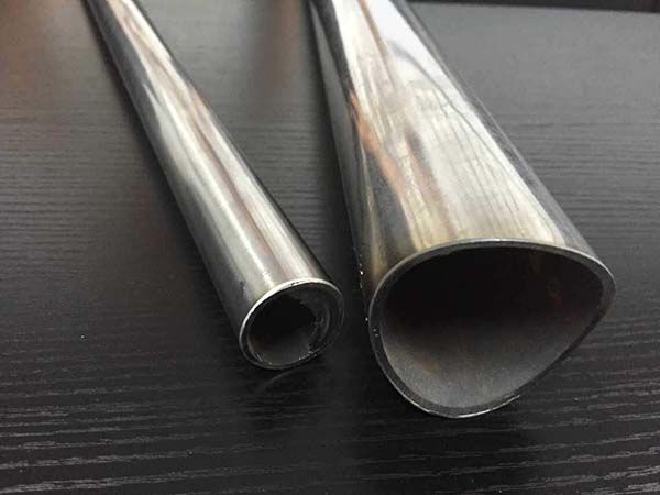 201不銹鋼復(fù)合管護(hù)欄